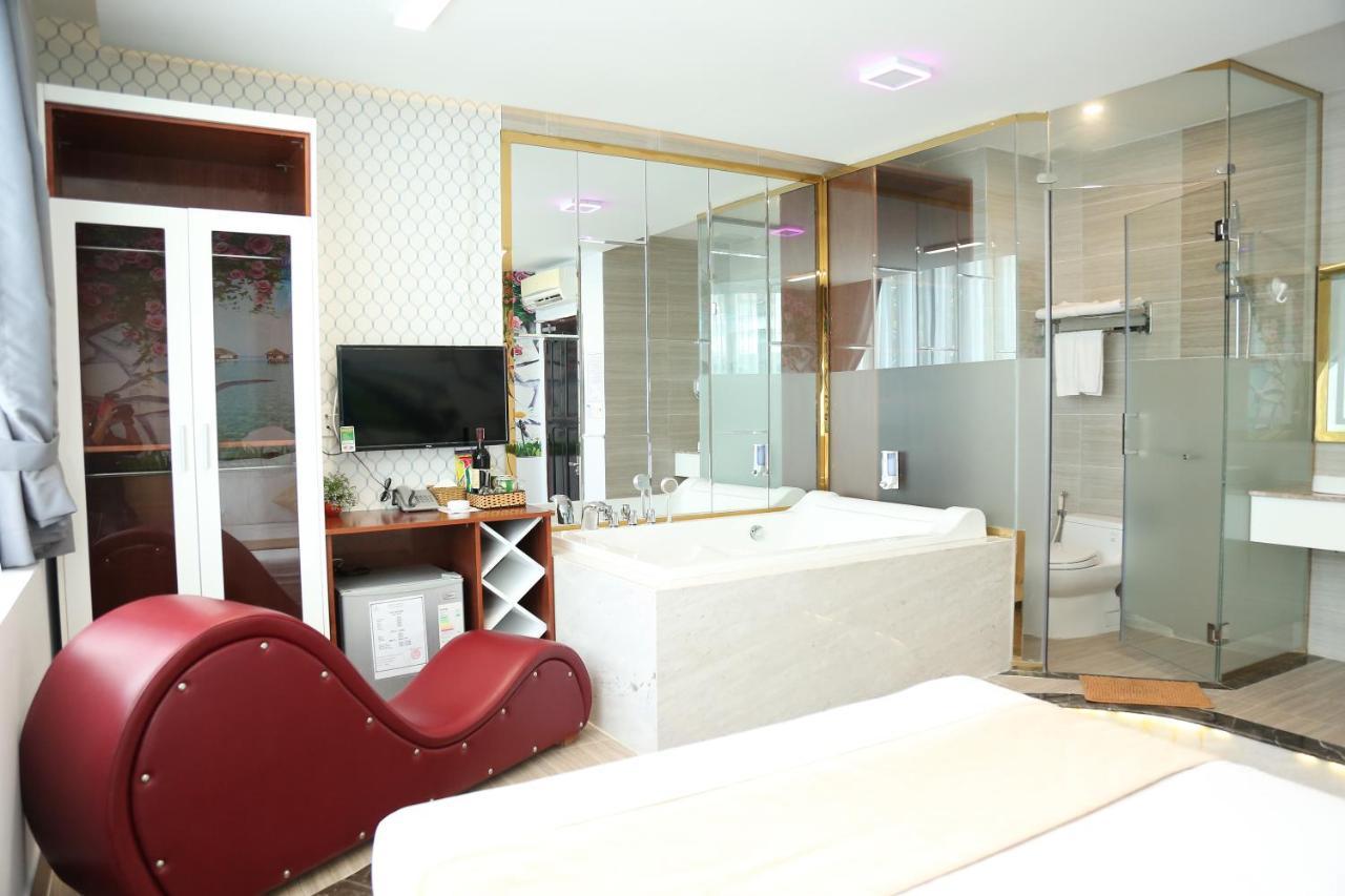 Hong Bao Thach Hotel Хошимин Экстерьер фото